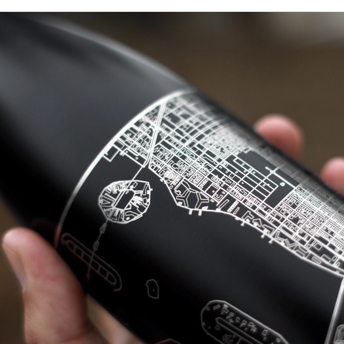 Jacksonville - Florida Map Insulated Bottle in Matte Black-Everyone's Marketplace