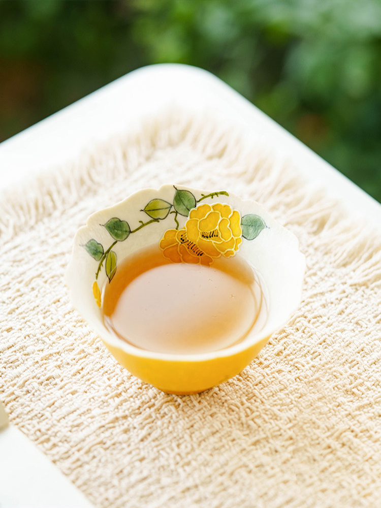 Imperial Blossom Hand-Painted Porcelain Tea Cup – Lingban Petal-Everyone's Marketplace