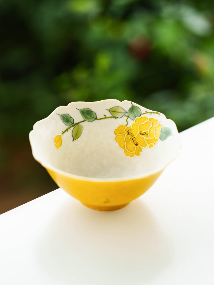 Imperial Blossom Hand-Painted Porcelain Tea Cup – Lingban Petal-Everyone's Marketplace